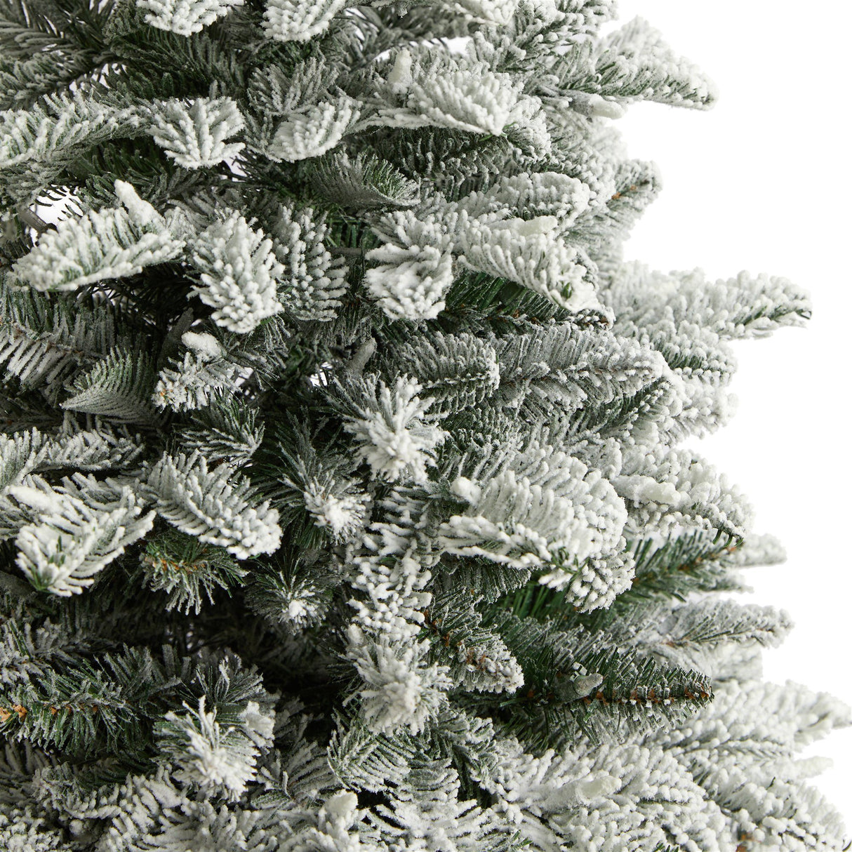 4’ Flocked North Carolina Fir Christmas Tree with 250 Warm White Lights and 779 Bendable Branches-Christmas Tree-Parc Decor