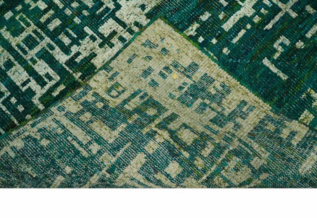5.6x8 Hand Knotted Green and Beige Modern Abstract Recycled Silk Area Rug