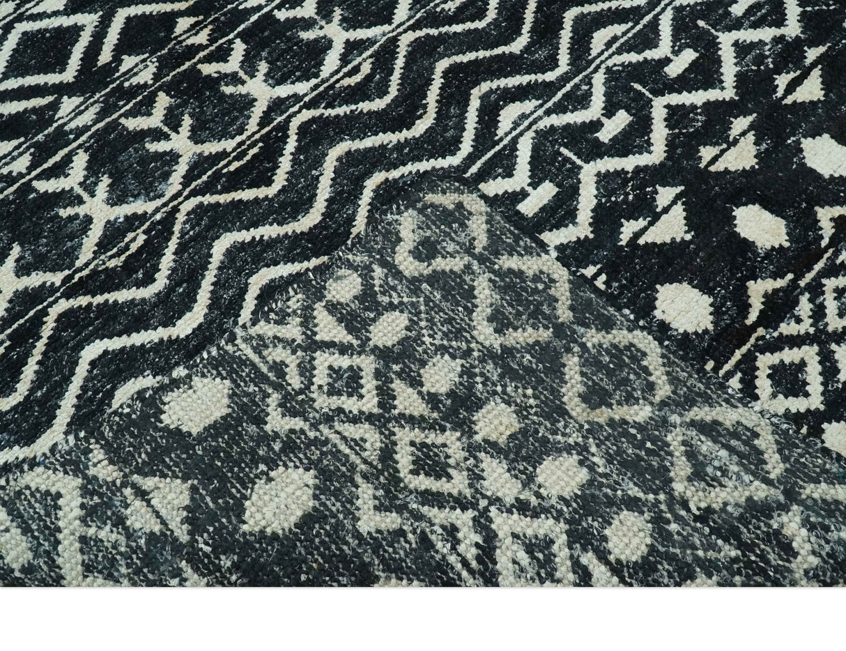 5.6x8.6 Black and Ivory Hand Knotted Southwestern Tribal Trellis wool Area Rug