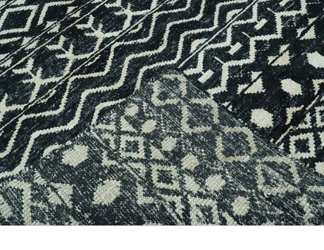 5.6x8.6 Black and Ivory Hand Knotted Southwestern Tribal Trellis wool Area Rug