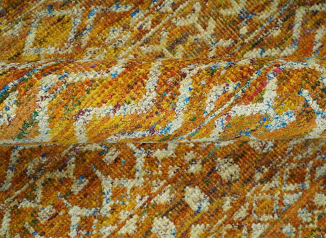 5.6x8.6 Hand Knotted Gold, Ivory and Rust Southwestern Tribal Trellis wool Area Rug