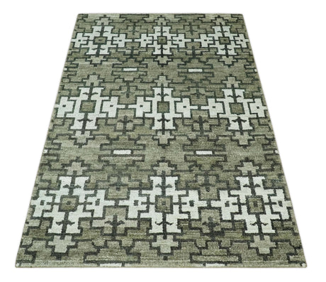 5x8 Hand Knotted Beige and Ivory Modern Contemporary Recycled Silk Area Rug