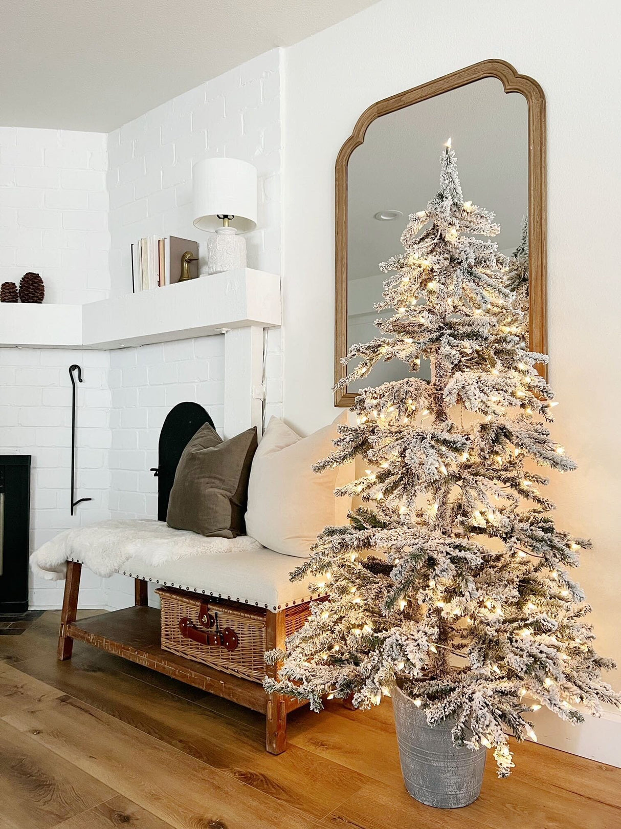 6’ Flocked Long Vermont Pine Tree with 758 Branches and 250 LED Lights in Decorative Planter-Parc Decor