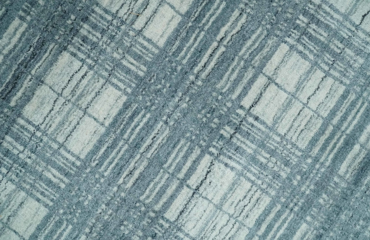 8x10 Hand Made Checkered Ivory and Blue Blended Wool Flatwoven Area Rug