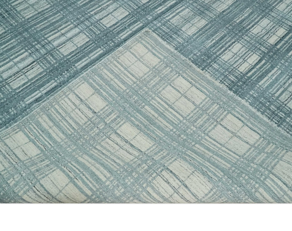8x10 Hand Made Checkered Ivory and Blue Blended Wool Flatwoven Area Rug