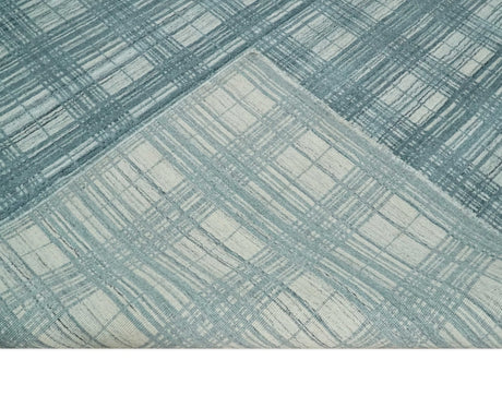 8x10 Hand Made Checkered Ivory and Blue Blended Wool Flatwoven Area Rug