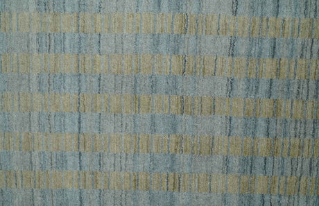 8x10 Hand Made Modern Stripes Camel and Silver Blended Wool Flatwoven Area Rug