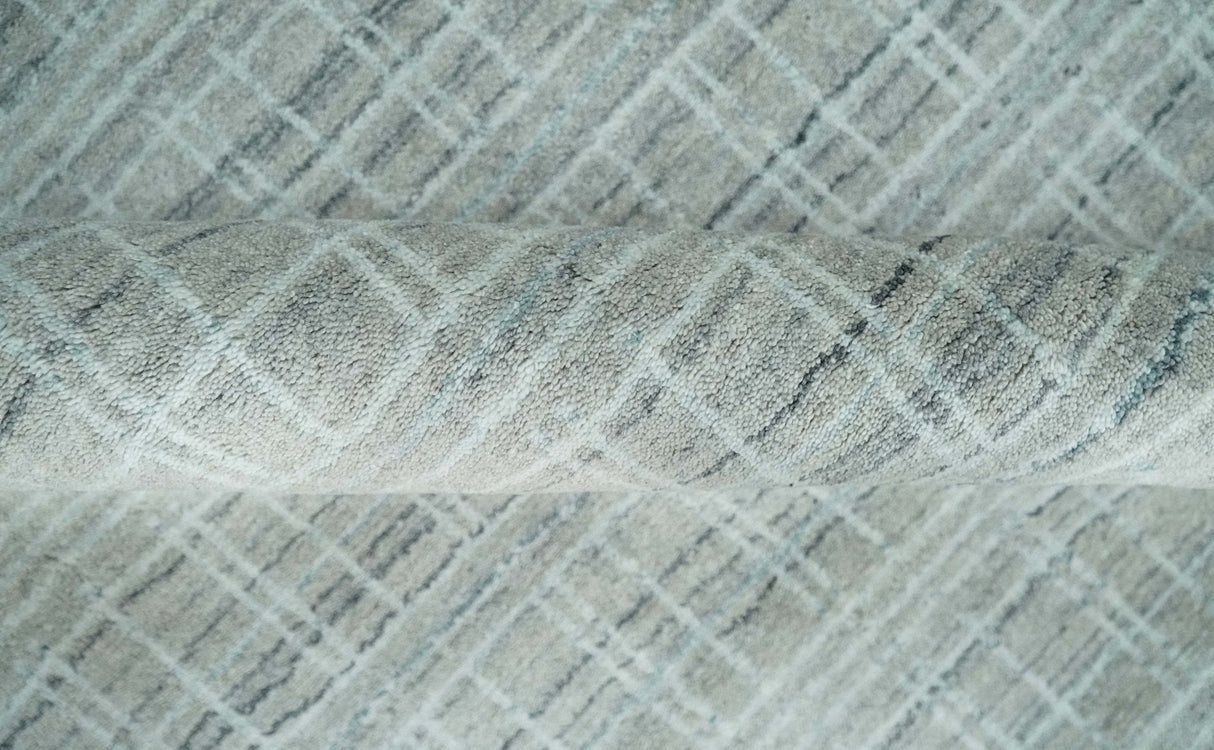 8x10 Hand Made Shaded White and Gray Blended Wool Flatwoven Area Rug