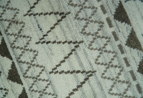 8x10 Ivory, Gray and Charcoal Hand Knotted Multi size Southwestern wool area Rug