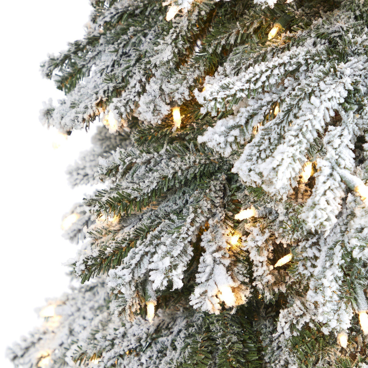 9’ Flocked Grand Alpine Artificial Christmas Tree with 600 Lights and 1183 Branches on Natural Trunk-Parc Decor