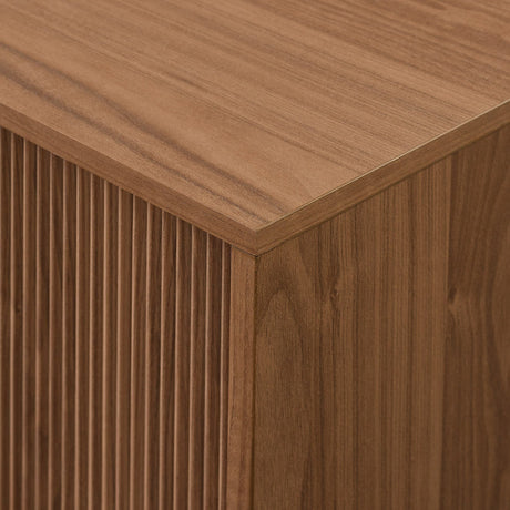 Mueble de TV escandinavo con estructura de láminas Reema Arundo