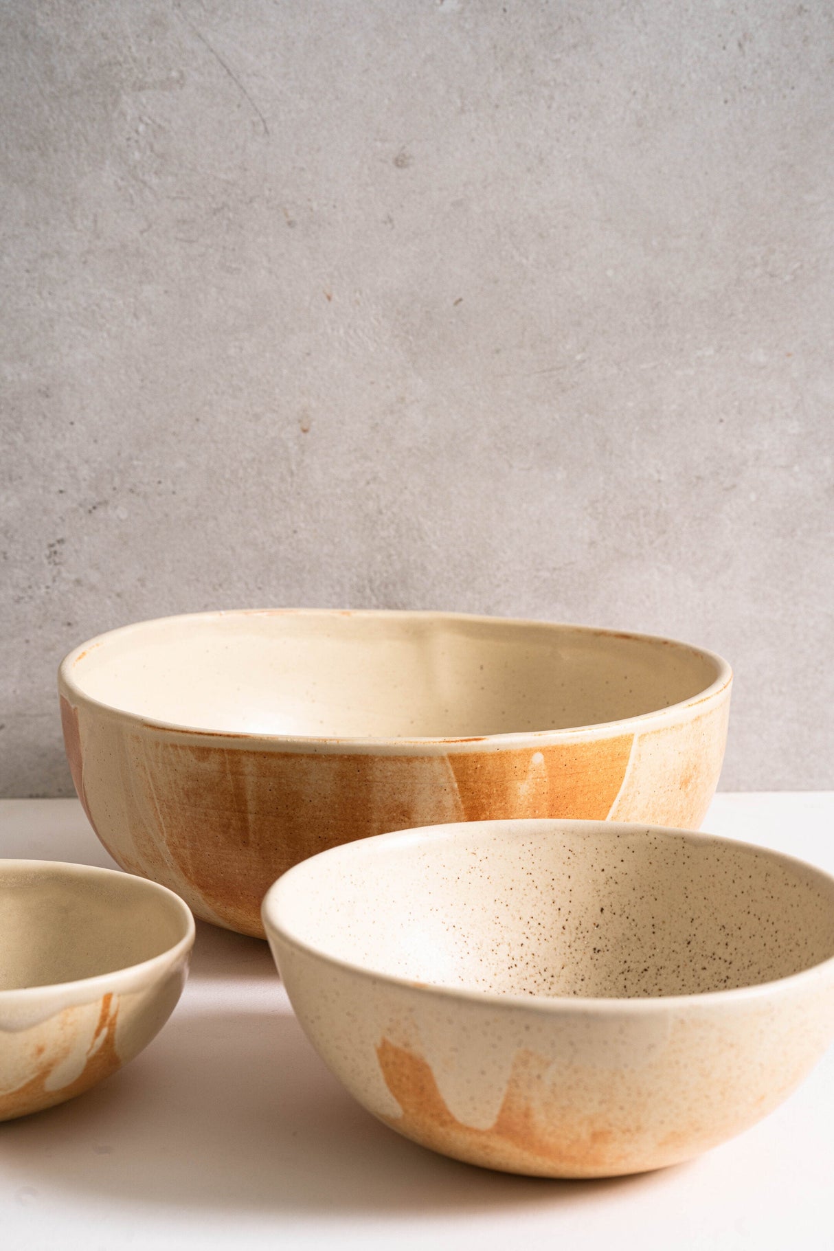 Beige Matte Stoneware Salad Serving Bowl-Parc Decor