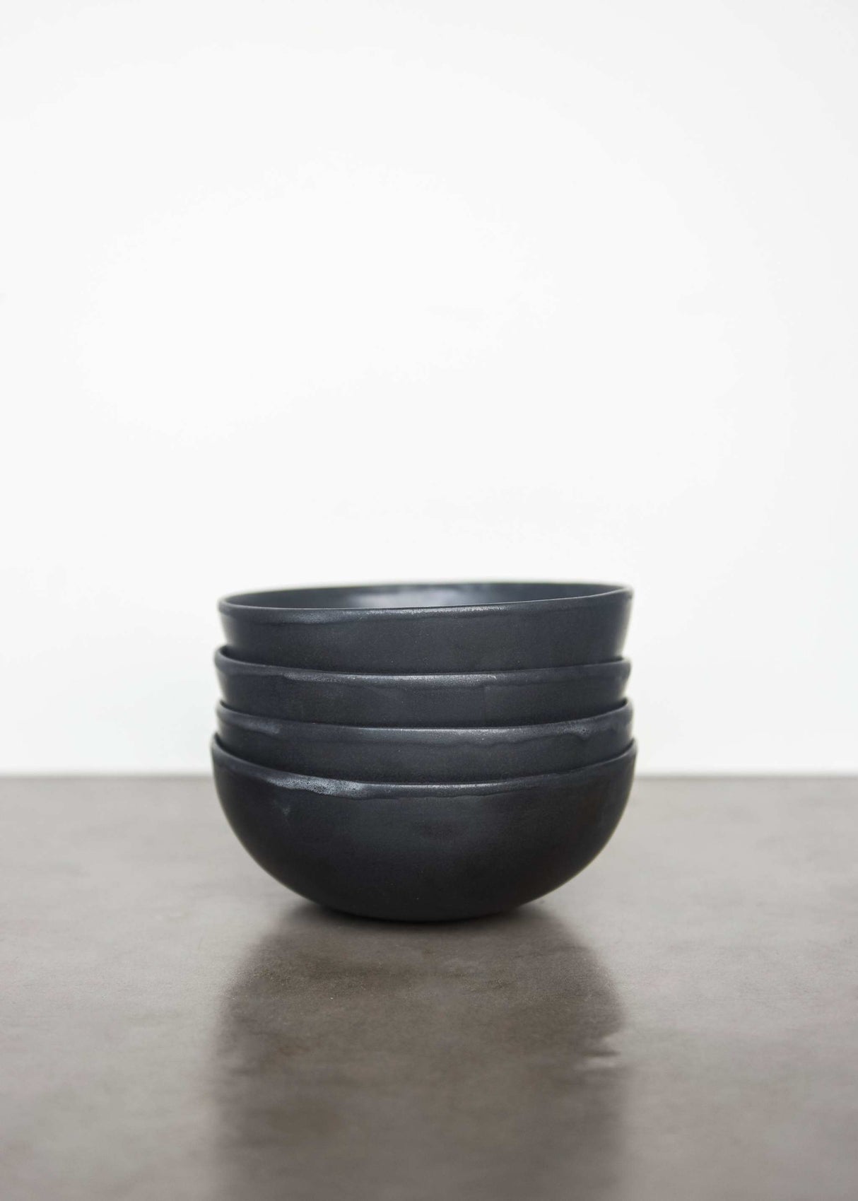 Black Matte Stoneware Bowl-Parc Decor