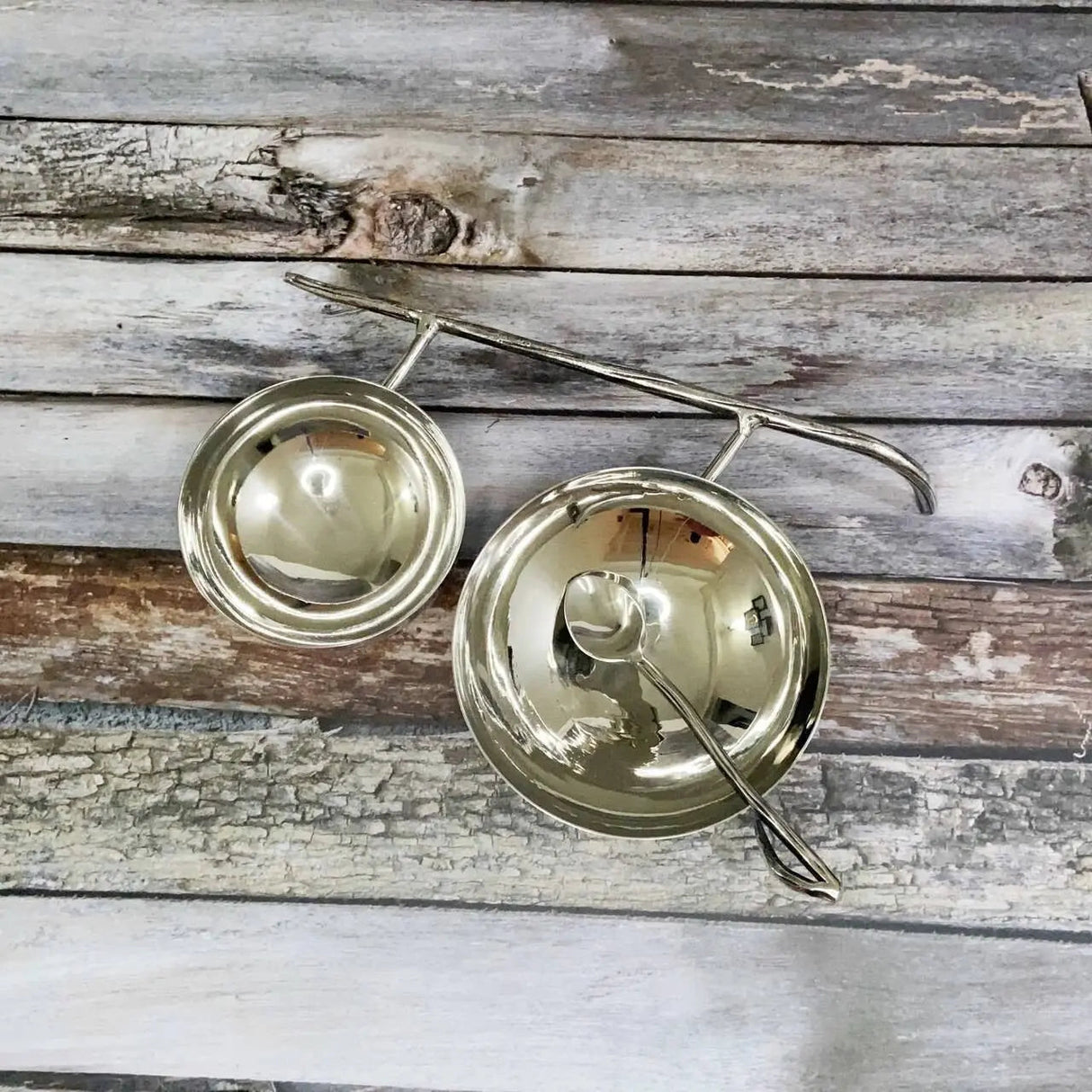 Hammered Branch Nut Bowl-Parc Decor