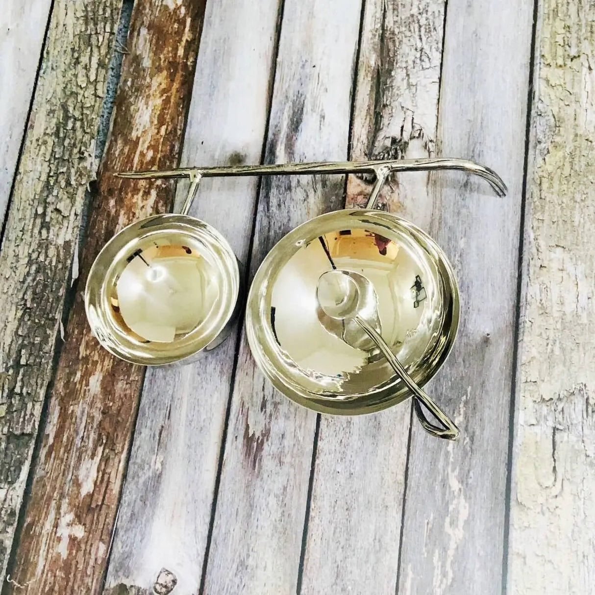 Hammered Branch Nut Bowl-Parc Decor