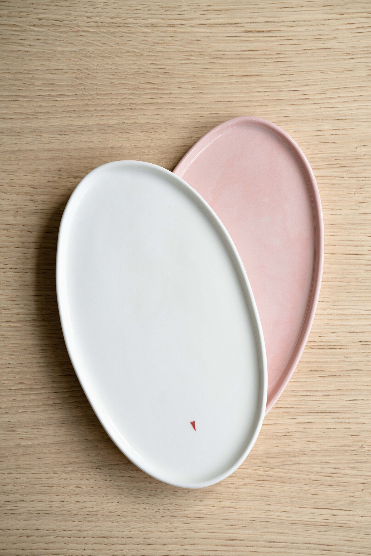 Handmade Oval Porcelain Serving Platter. Powder Pink-Parc Decor