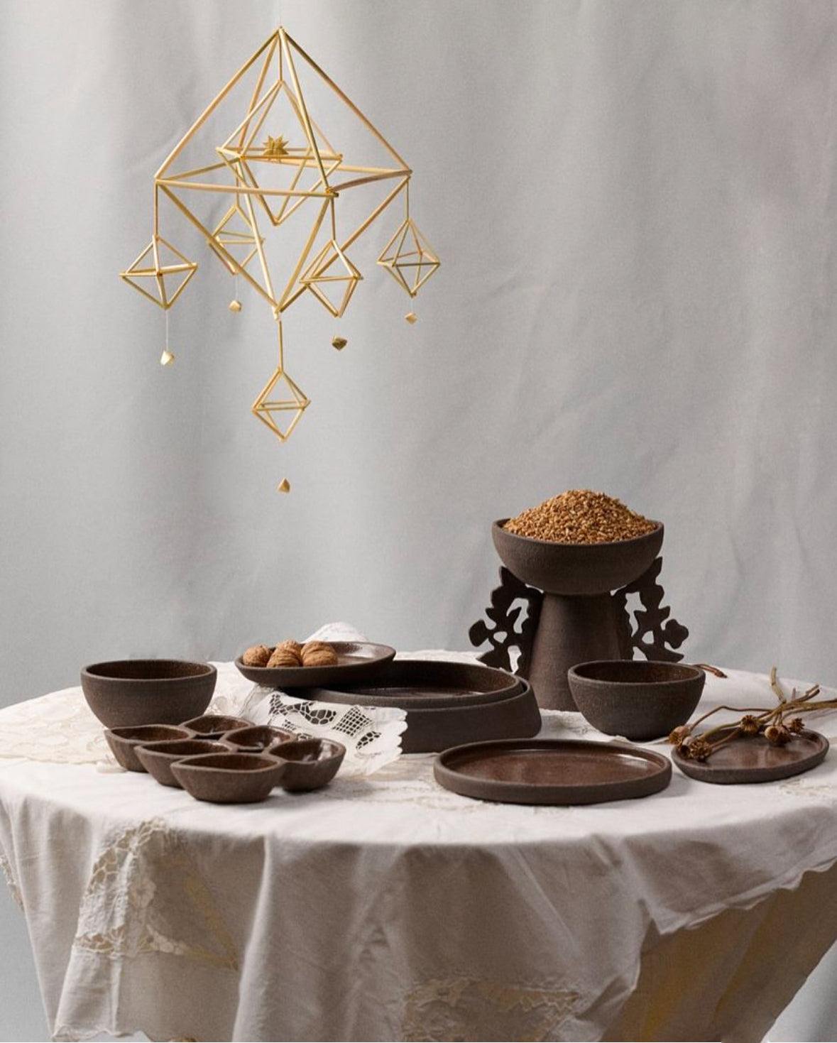 Handmade Oval Stoneware Serving Platter "Pumpernikel"-Parc Decor