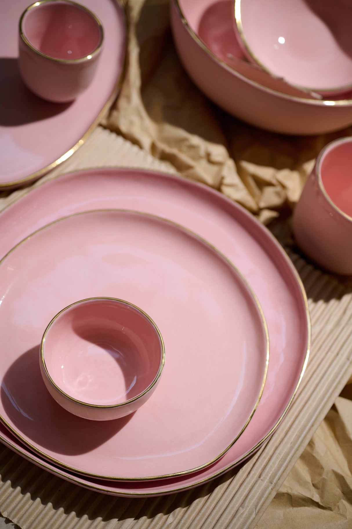 Handmade Porcelain Dinner Plates with Gold Rim. Powder Pink-Parc Decor