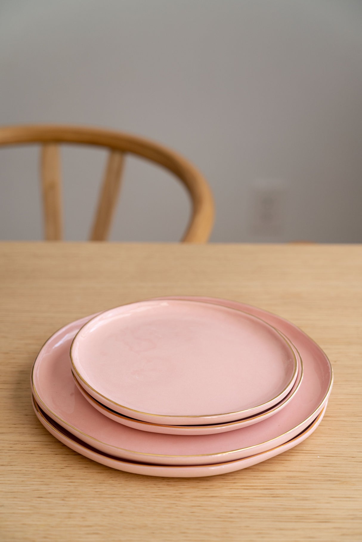 Handmade Porcelain Dinner Plates with Gold Rim. Powder Pink-Parc Decor