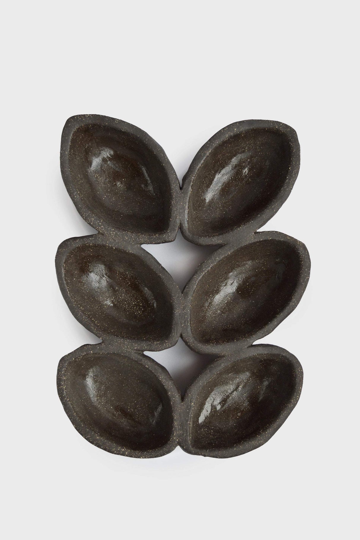 Handmade Stoneware Serving Dish "PUMPERNICKEL"-Parc Decor