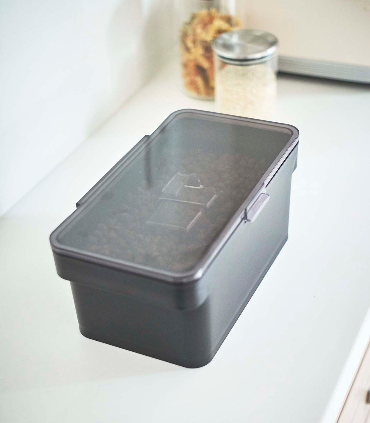 Airtight Pet Food Container - Two Sizes
