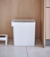 Airtight Pet Food Container - Two Sizes