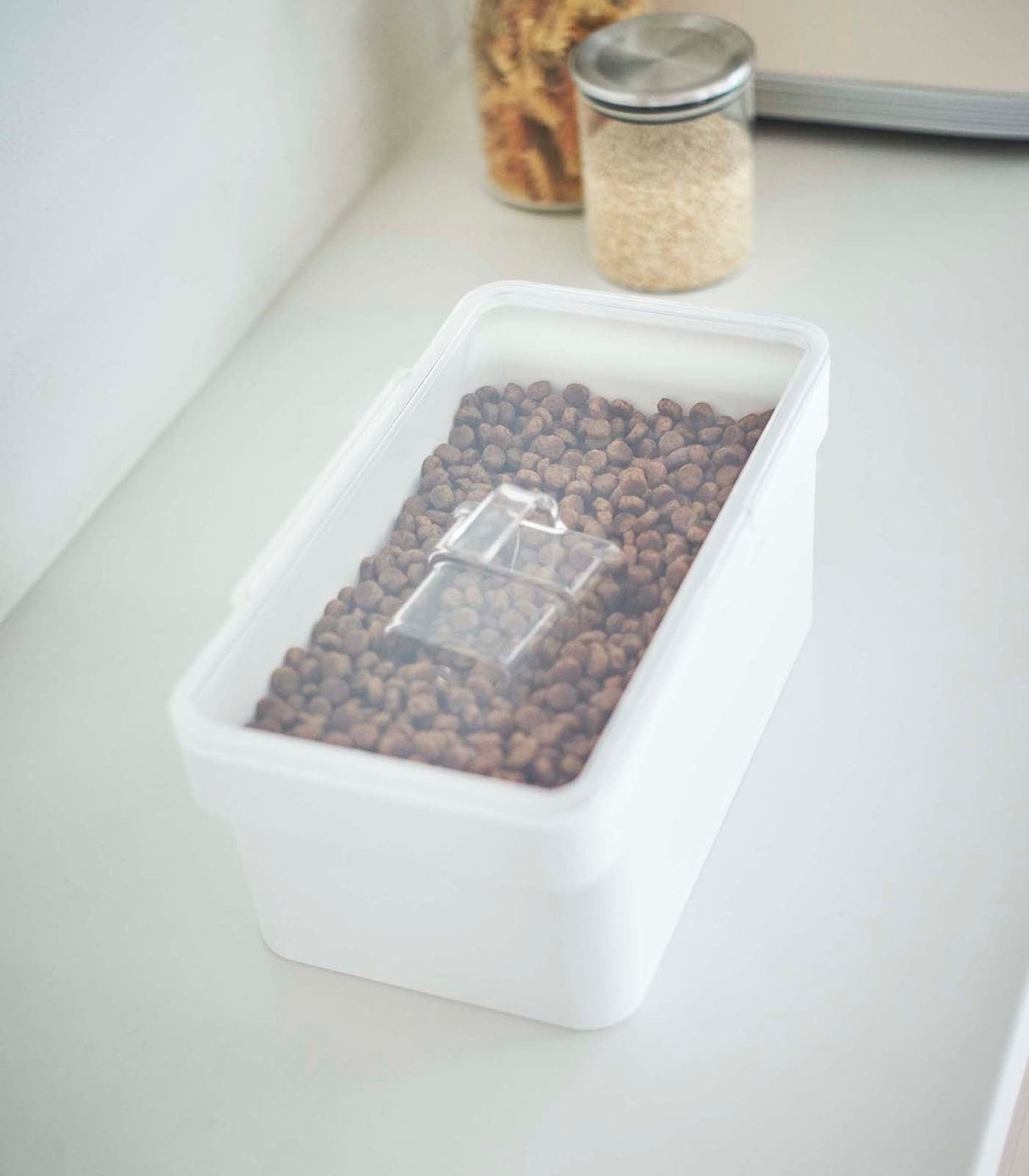Airtight Pet Food Container - Two Sizes
