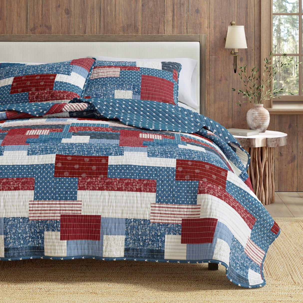 Americana Patchwork Quilt Set - Lowel Collection-Quilts & Comforters-Parc Decor