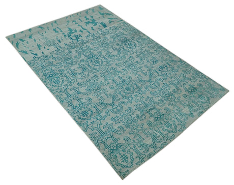 Antique design 6.5x10 Silver and Blue Traditional Hand Knotted wool Area Rug