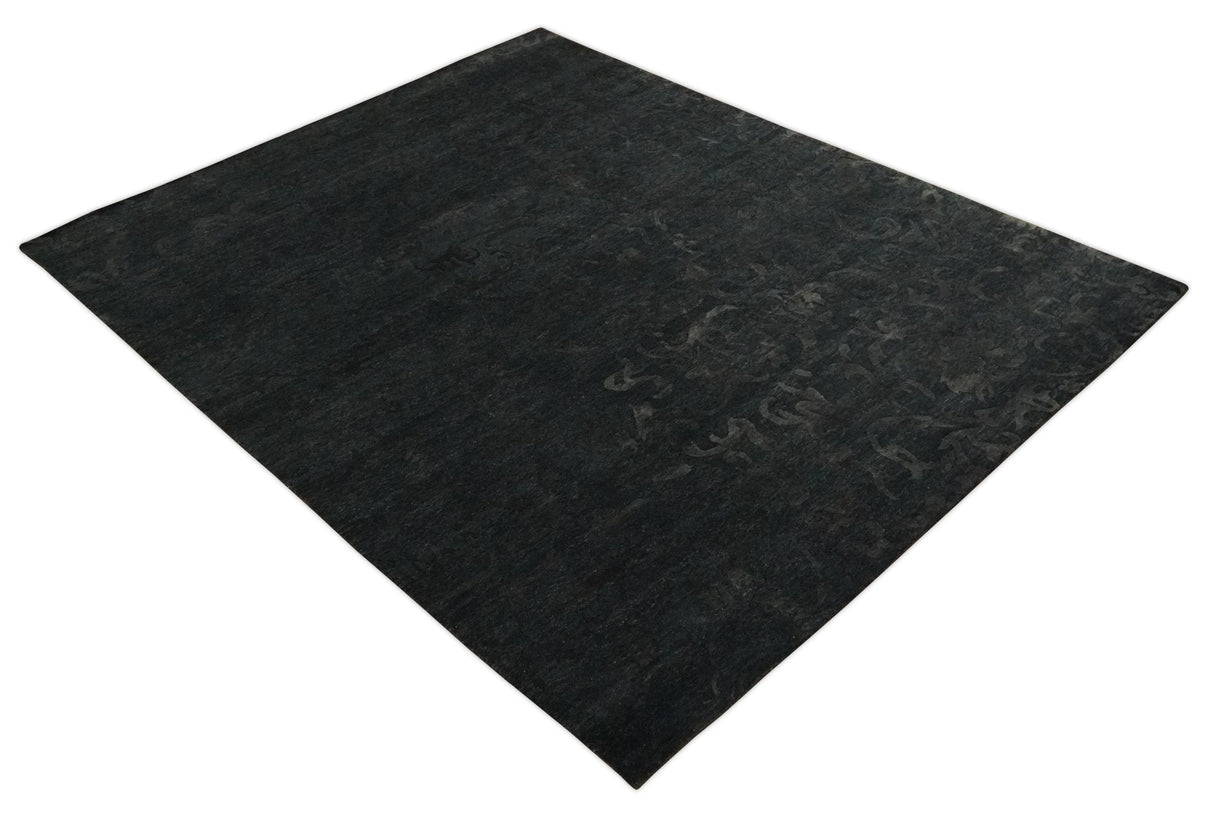 Antique Style Charcoal, Gray and Silver 8x10 Hand knotted wool Area Rug