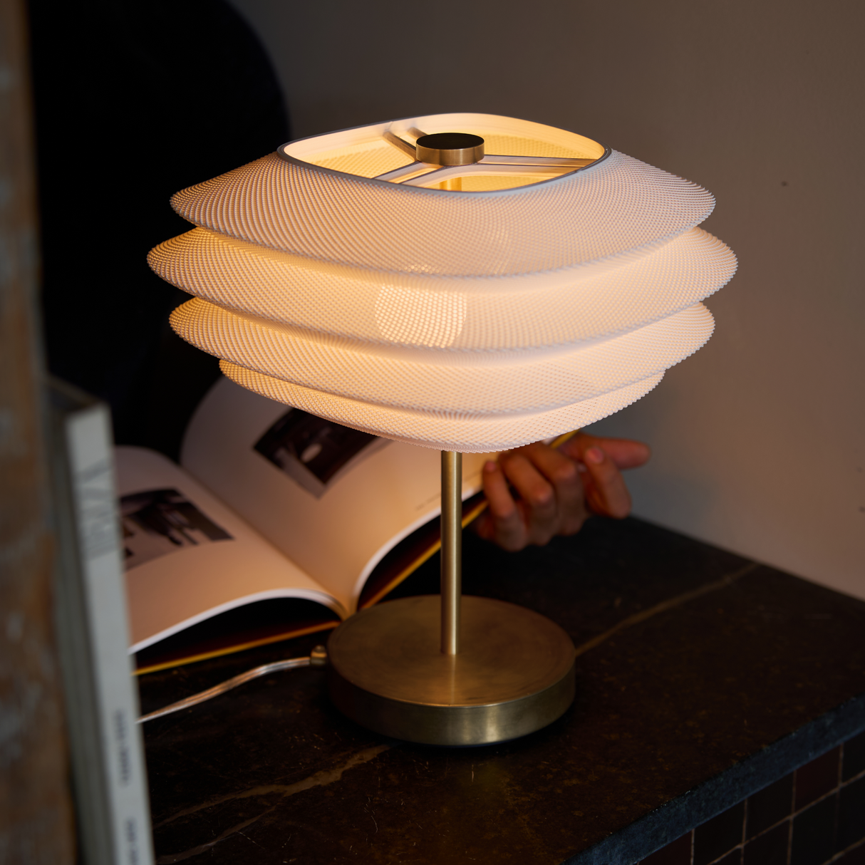 Arcas Lamp-Lamps-Parc Decor