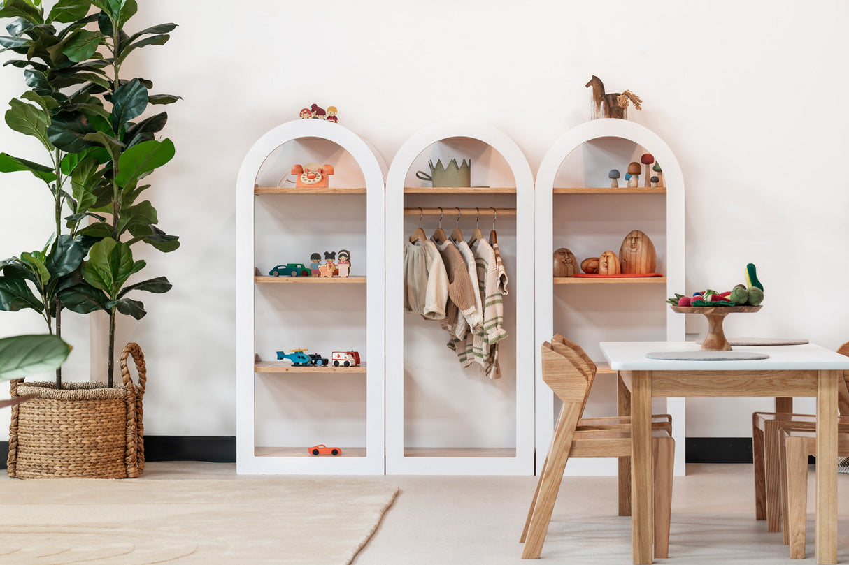 Arched Dresser – White (Dress-Up Display & Storage)
