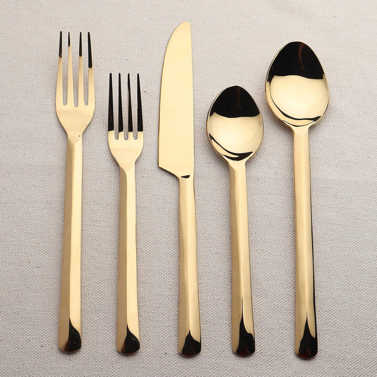 Ariella PVD 5 Pc. Flatware Set-flatware set-Parc Decor
