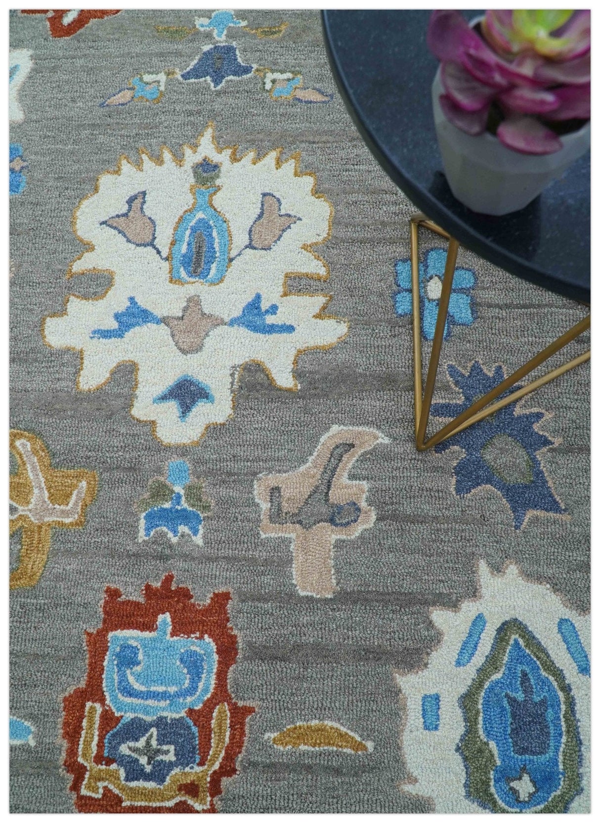 Artic Gray And Ivory Traditional Style Hand Tufted Wool Rug