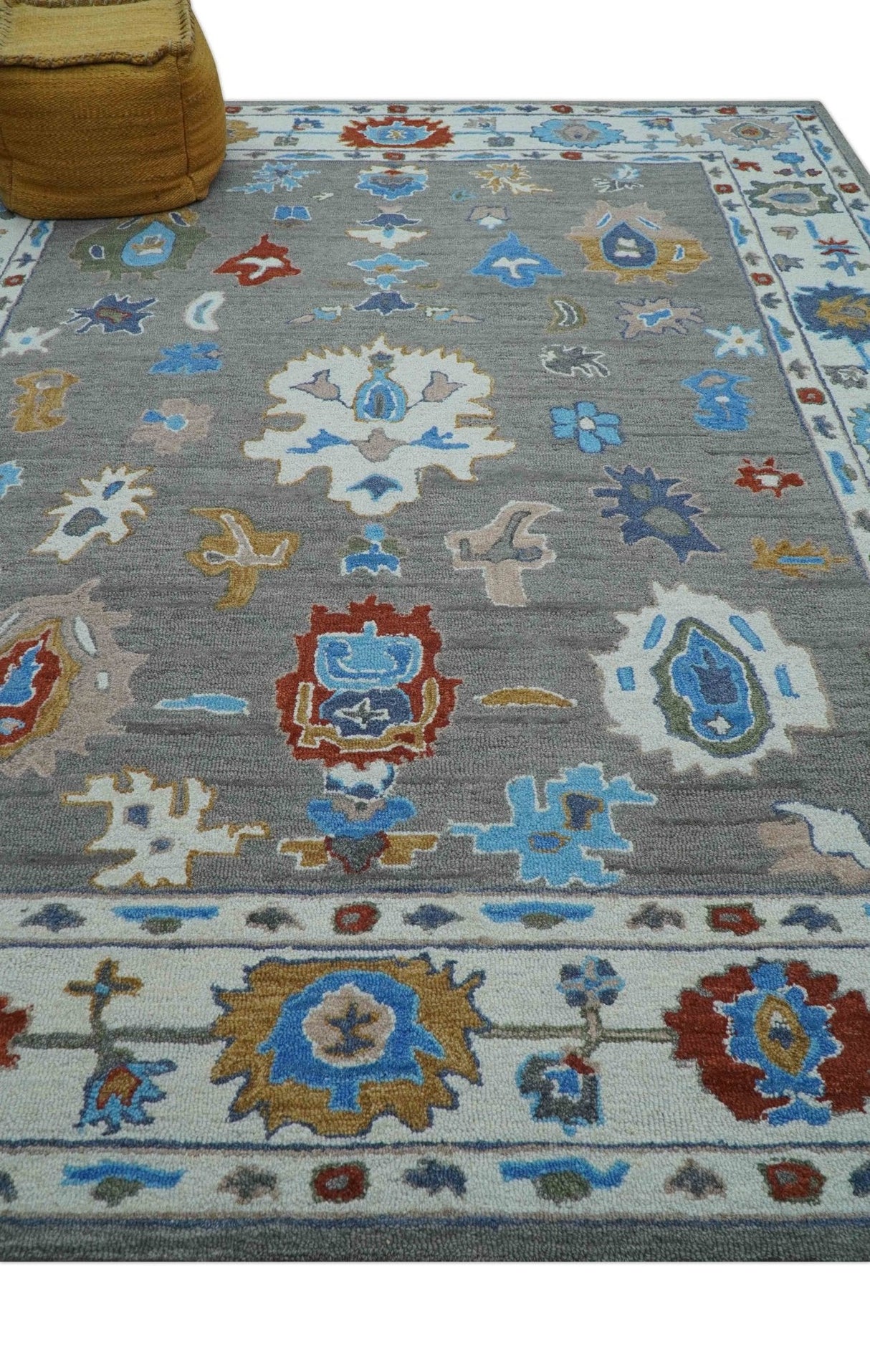 Artic Gray And Ivory Traditional Style Hand Tufted Wool Rug