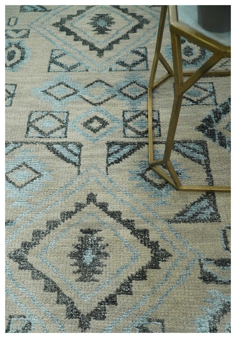 Beige, Silver and Charcoal Hand Knotted Traditional Mamluk design 5x8 wool Area Rug