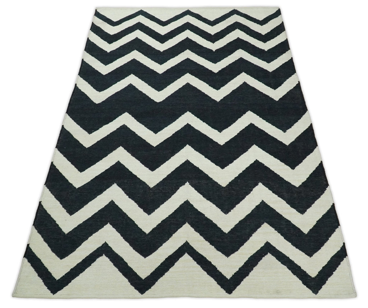 Black and Beige Chevron Design Hand Woven Dhurrie Rug