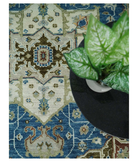 Blue and Ivory Traditional Persian Design Hand knotted Wool Area Rug