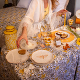 Bumble Homecoming Scalloped Starter Plate - Case of 12 Plates (+3 Bonus Plates)-Starter Plate-Parc Decor