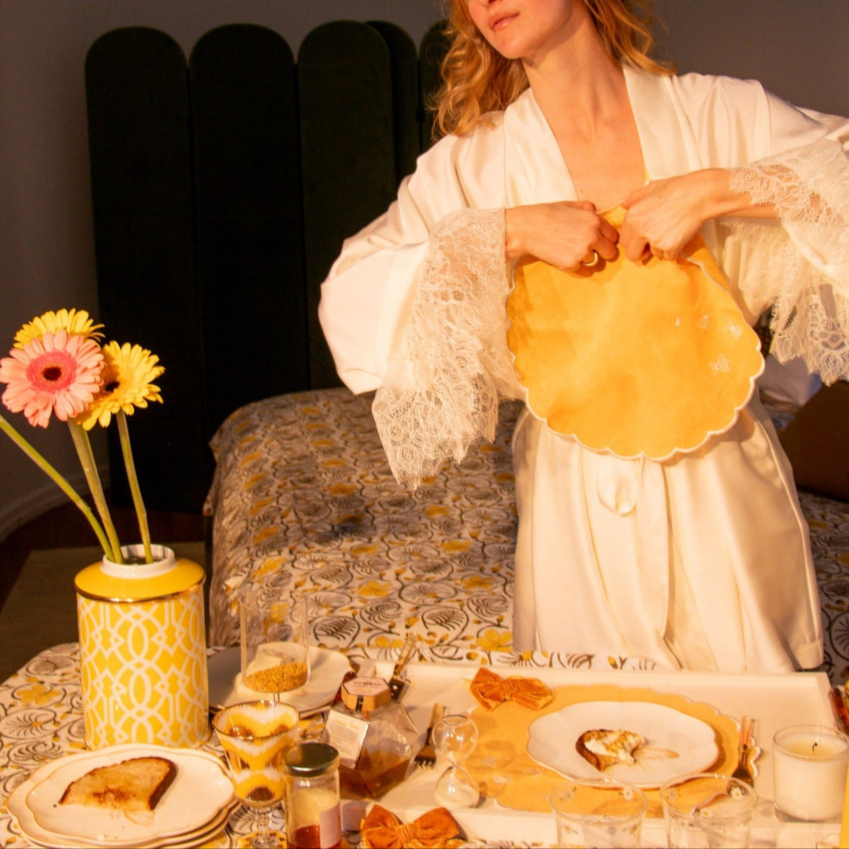 Bumble Voyage Placemat - Set of 4 Placemats-Placemat-Parc Decor