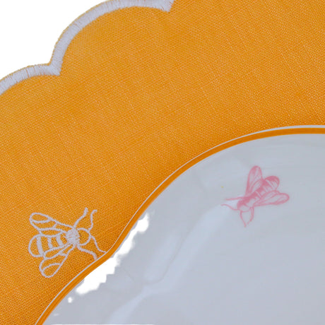 Bumble Voyage Scalloped Ceramic Dinner Plates – Case of 12 (+3 Bonus Plates)