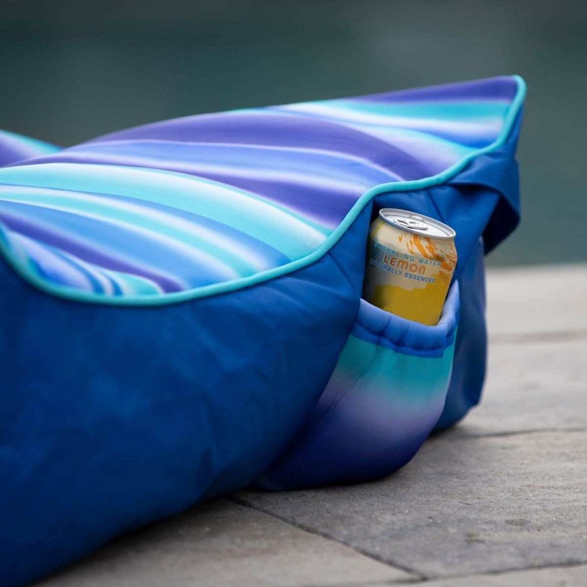 Captain's Float Lounge Chair