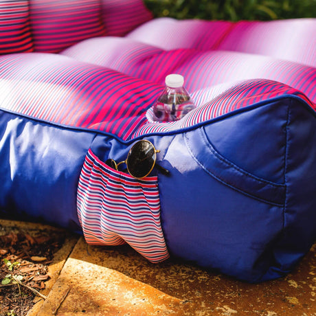 Captain's Float Lounge Chair