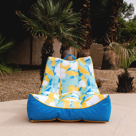 Captain's Float Lounge Chair