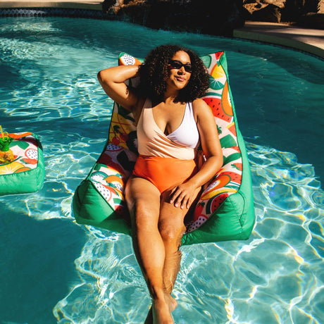 Captain's Float Lounge Chair