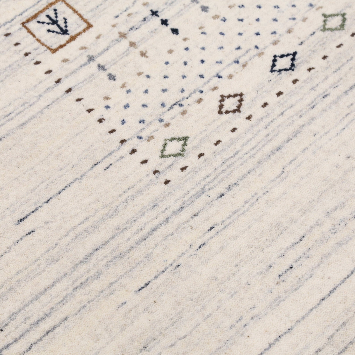 Center Pattern Natural Hand Loomed Wool Area Rug