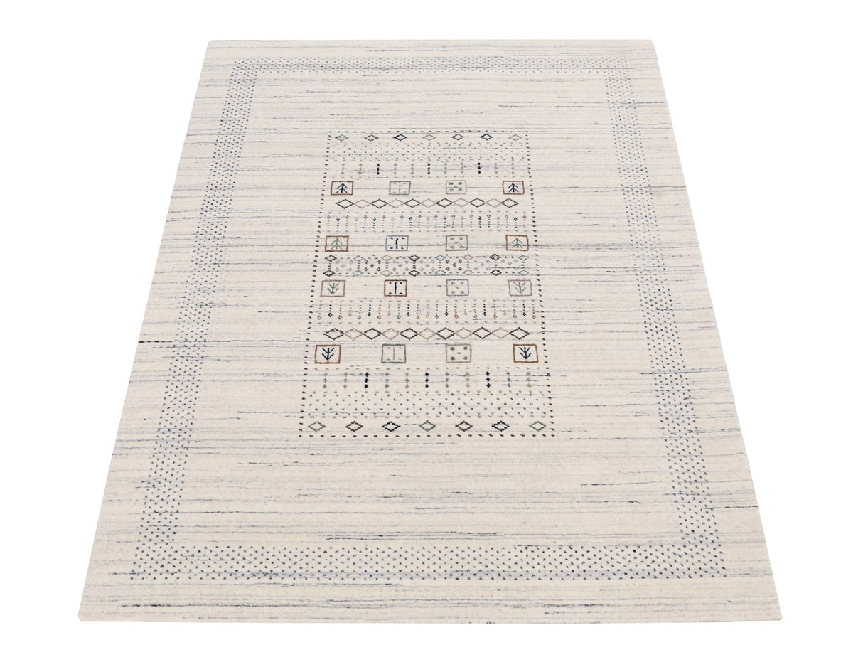 Center Pattern Natural Hand Loomed Wool Area Rug