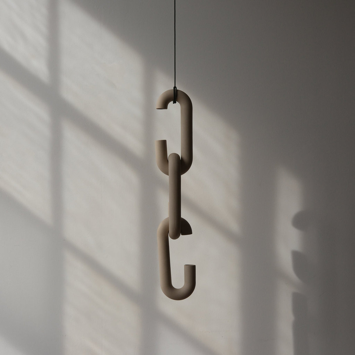 Chain Vase-Pots & Planters-Parc Decor