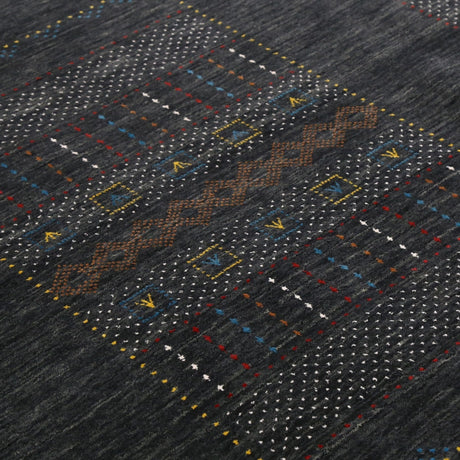 Charcoal Center Pattern Hand Loomed Wool Area Rug