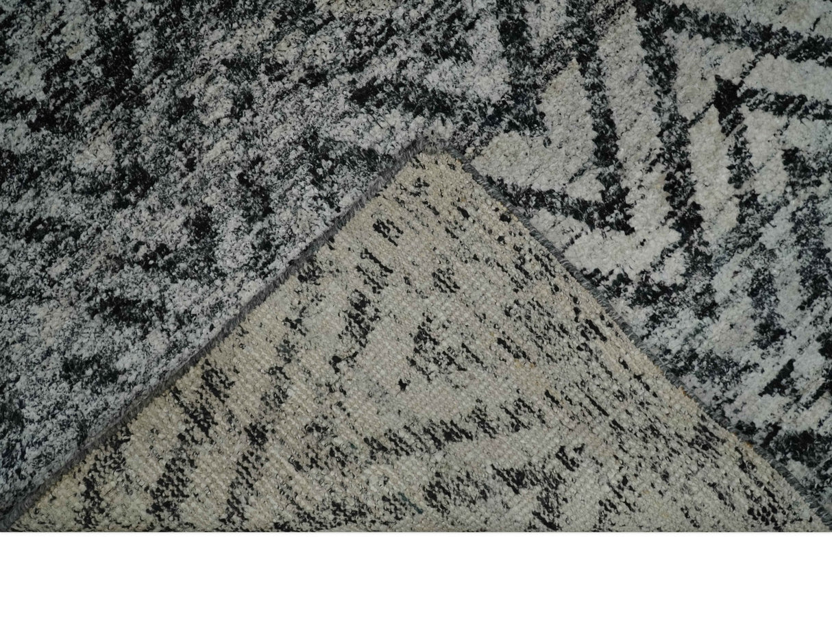 Chevron Silver and Black Shaded 5x8 Bamboo Silk Handwoven Area Rug